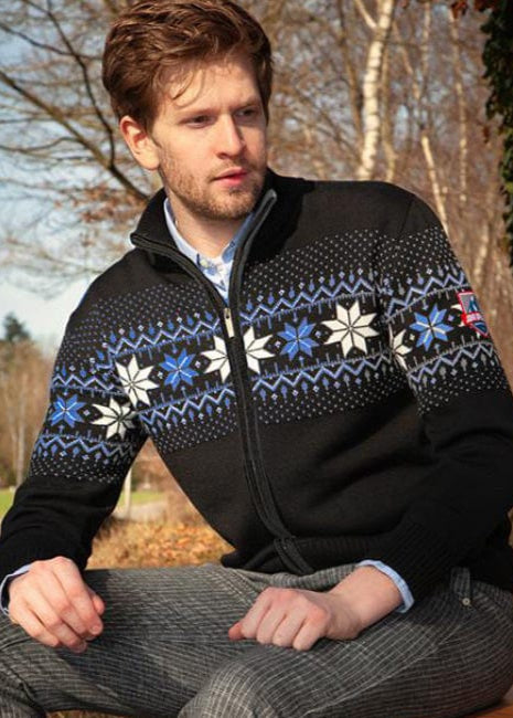 Men's Fashion – Scandinavian Woolen Garments & Sustainable Style
